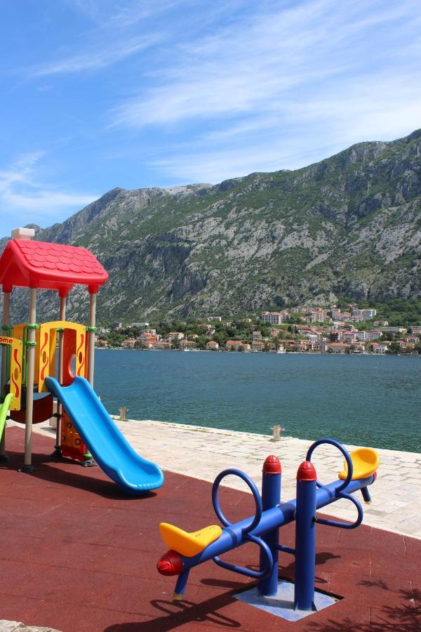 Mare E Montagna Apartman Kotor Kültér fotó
